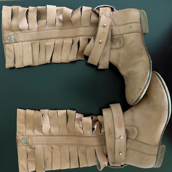 Fornarina genuine leather cut out boots, size 36 - Picture 1 of 7